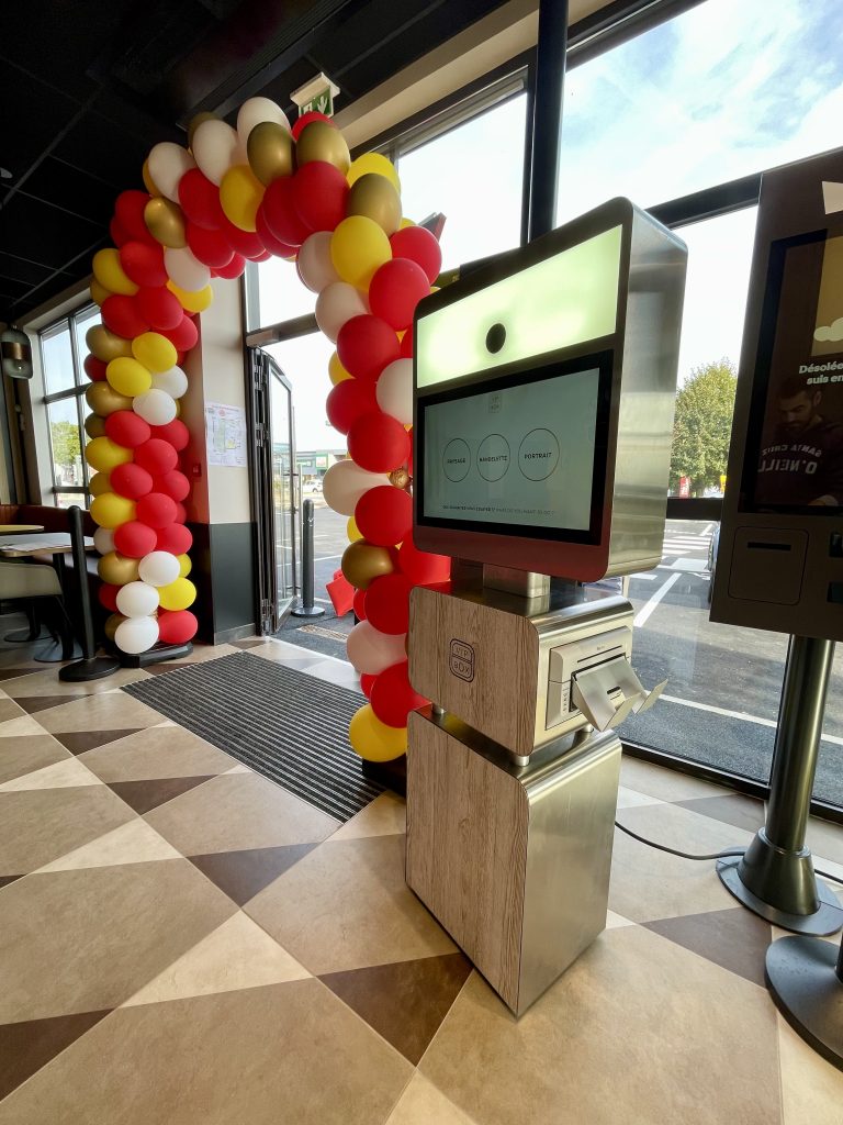 Location photobooth pour entreprise : sublimez vos événements professionnels